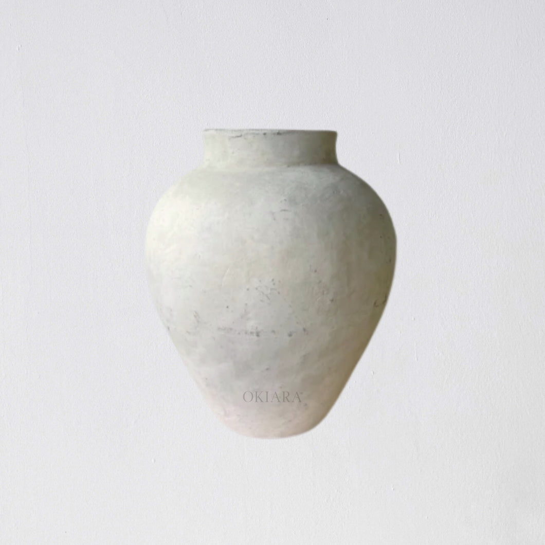 Bahiti Vessel | Natural White Medium