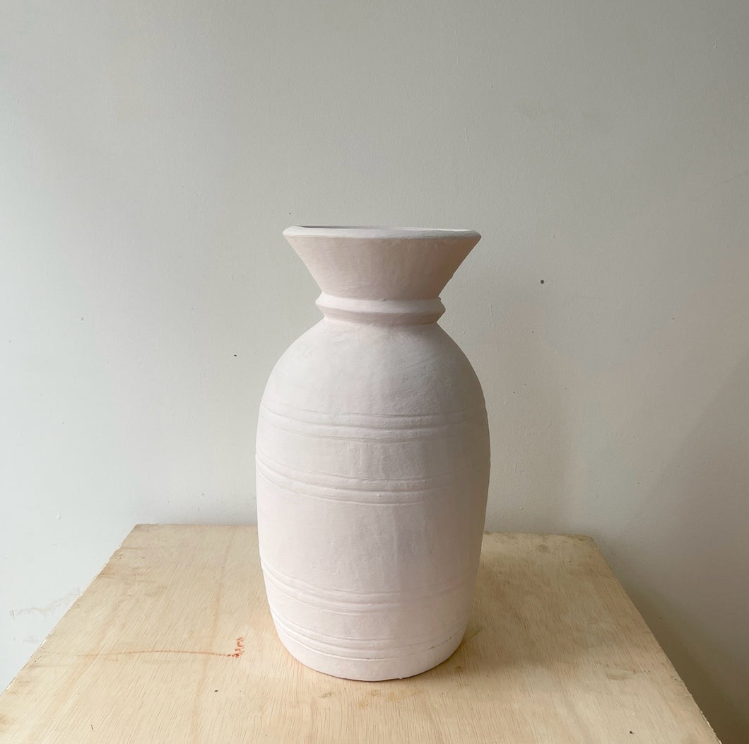 Naila Vessel | Soft Pink