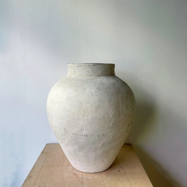 Bahiti Vessel | Natural White Medium