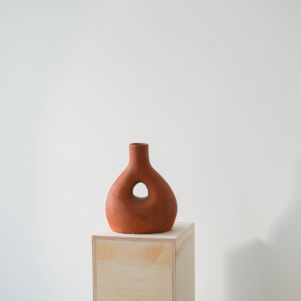 29 Lila Hollow Vessel | Terracotta 30cm Okiara